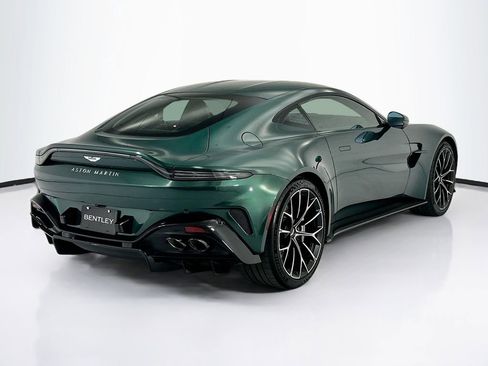 Used 2026 Aston Martin V8 Vantage Coupe RWD image 5