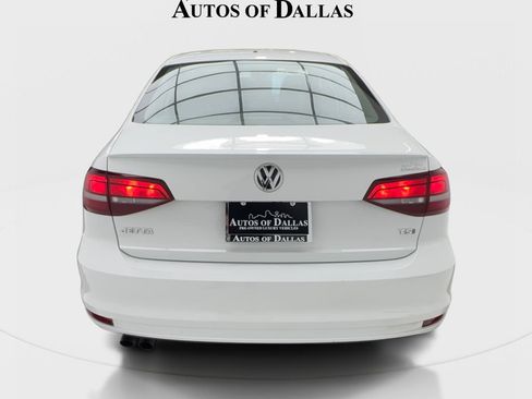 Used 2018 Volkswagen Jetta S FWD image 9