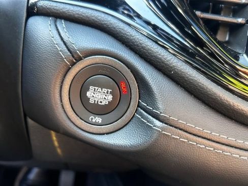 Used 2022 Dodge Durango GT AWD/4WD image 30