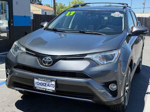 Used 2017 Toyota RAV4 XLE w/ All Weather Liner Package FWD image 20