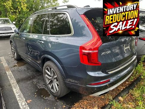 Used 2018 Volvo XC90 T6 Momentum w/ Momentum Plus Package AWD/4WD image 4