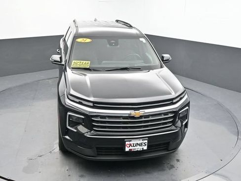 Used 2024 Chevrolet Traverse LT FWD image 39