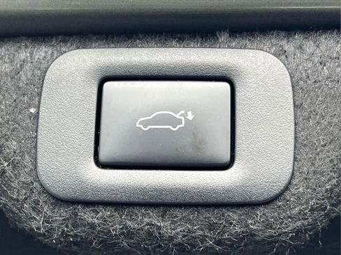 Certified 2023 Lexus ES 350 w/ Premium Package image 20