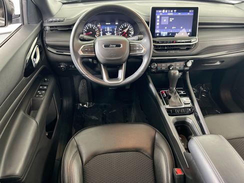 Used 2022 Jeep Compass Latitude w/ Convenience Group AWD/4WD image 20
