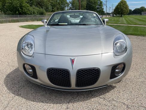 Used 2007 Pontiac Solstice GXP w/ Premium Package RWD image 12