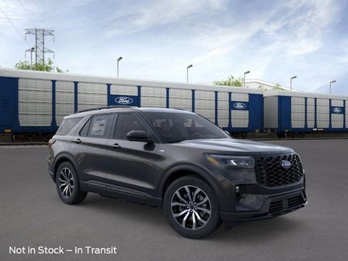 New 2026 Ford Explorer ST-Line AWD/4WD image 7
