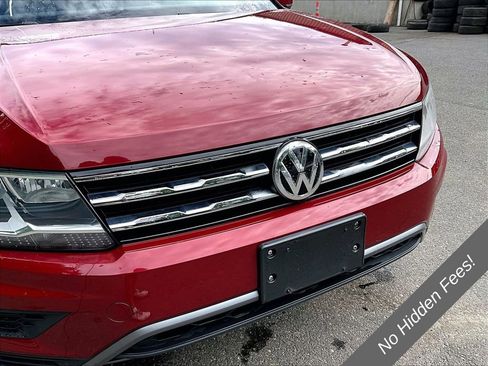 Used 2019 Volkswagen Tiguan SE w/ Panoramic Sunroof Package AWD/4WD image 24