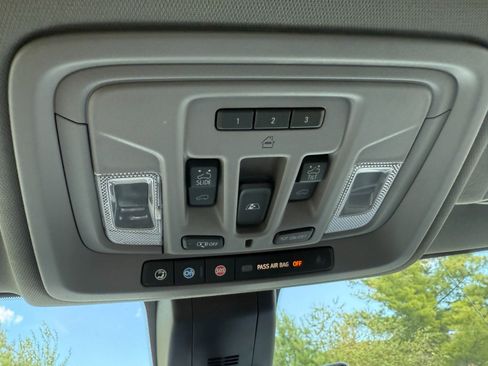 Used 2020 GMC Sierra 1500 Denali w/ Denali Ultimate Package image 40