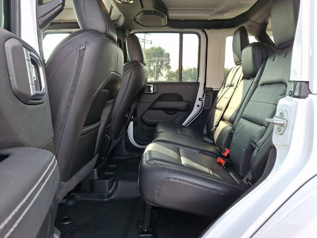 Used 2021 Jeep Wrangler Unlimited Sahara AWD/4WD image 11
