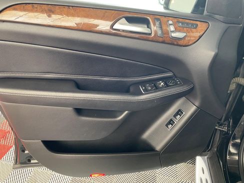 Used 2019 Mercedes-Benz GLS 450 4MATIC w/ Premium 1 Package image 23