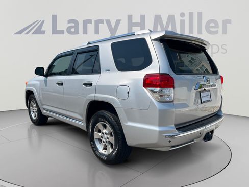 Used 2012 Toyota 4Runner SR5 RWD image 3