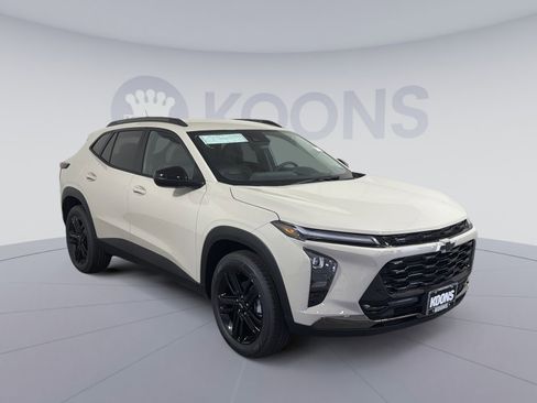 New 2026 Chevrolet Trax ACTIV FWD image 10