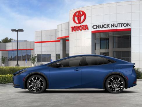 New 2026 Toyota Prius Plug-In Hybrid FWD image 34