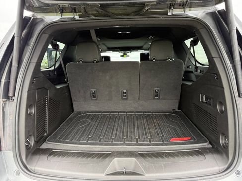 Used 2022 GMC Yukon XL SLT w/ SLT Premium Package AWD/4WD image 23