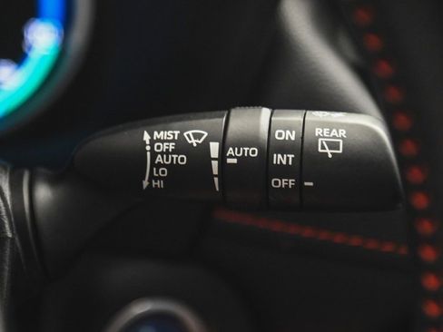 Used 2022 Toyota RAV4 XSE w/ Premium Package image 28