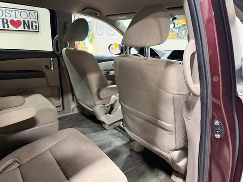 Used 2014 Honda Odyssey LX image 25