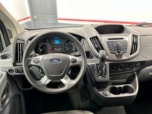 Used 2019 Ford Transit 250 148 Medium Roof image 21