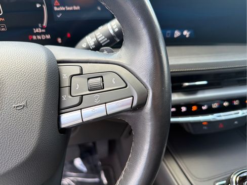 Used 2024 Cadillac XT4 Premium Luxury FWD image 14