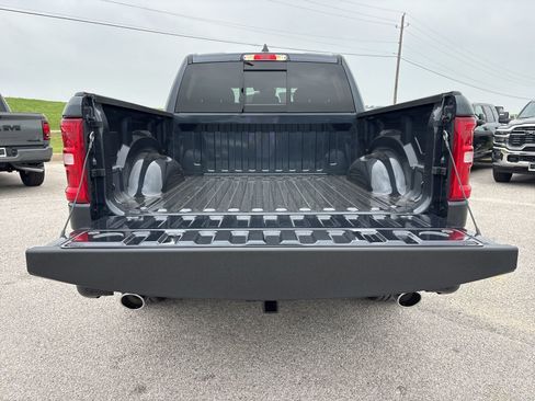 New 2026 RAM 1500 Big Horn AWD/4WD image 32