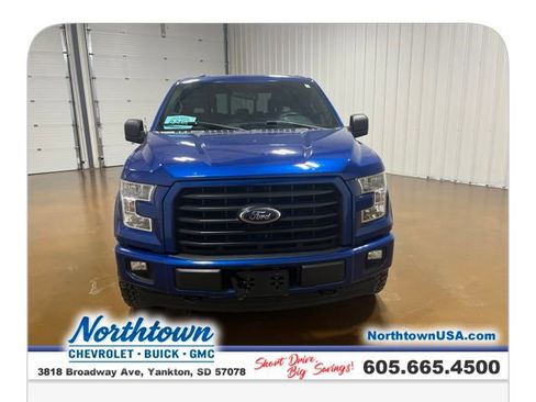 Used 2017 Ford F150 XLT w/ Equipment Group 302A Luxury image 8