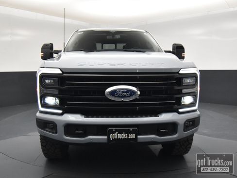 Used 2025 Ford F250 Platinum w/ Tremor Off-Road Package image 51
