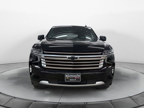 Used 2023 Chevrolet Tahoe High Country image 7