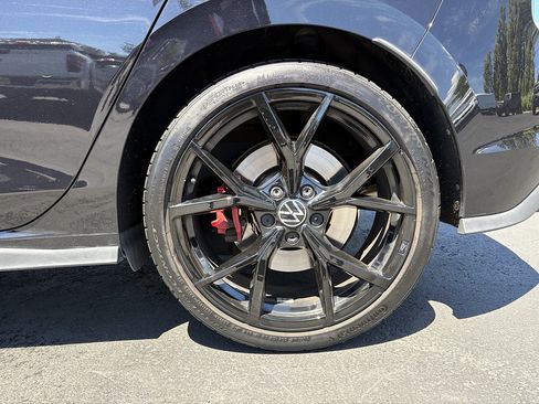 Used 2024 Volkswagen GTI S FWD image 9