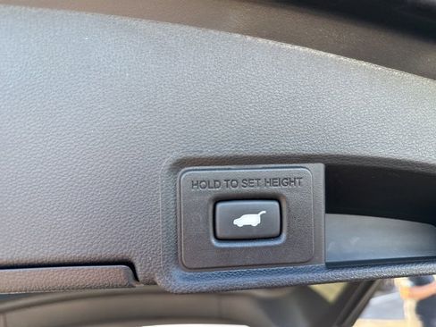 Used 2023 Acura RDX AWD w/ Technology Package image 14