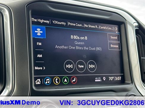 Used 2019 Chevrolet Silverado 1500 LTZ w/ LTZ Convenience Package image 30