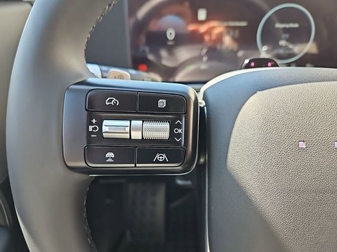 New 2026 Hyundai Ioniq 9 SEL image 13