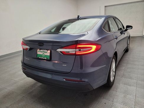 Used 2019 Ford Fusion SE FWD image 7