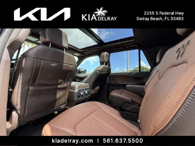 Used 2023 Ford Expedition King Ranch RWD image 16