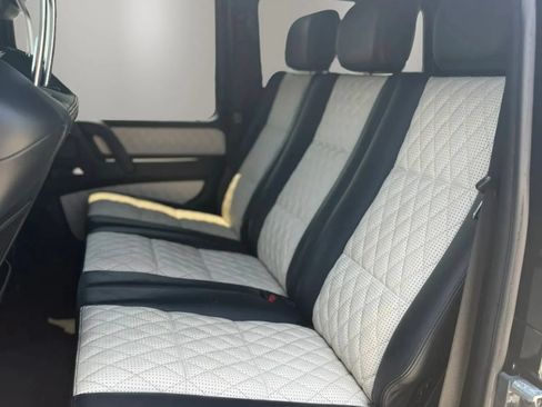 Used 2013 Mercedes-Benz G 63 AMG 4MATIC image 18