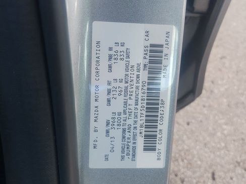 Used 2013 MAZDA MAZDA3 i SV FWD image 32