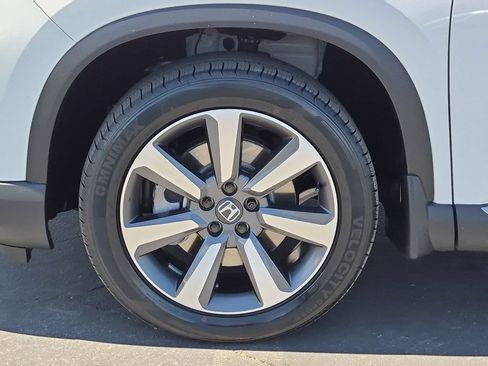 Used 2023 Honda Pilot Elite image 10