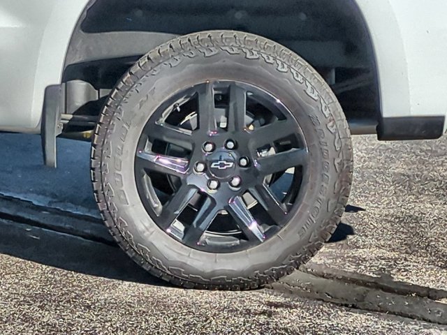 Used 2026 Chevrolet Silverado 1500 LT Trail Boss w/ LT Trail Boss Premium Package AWD/4WD image 36