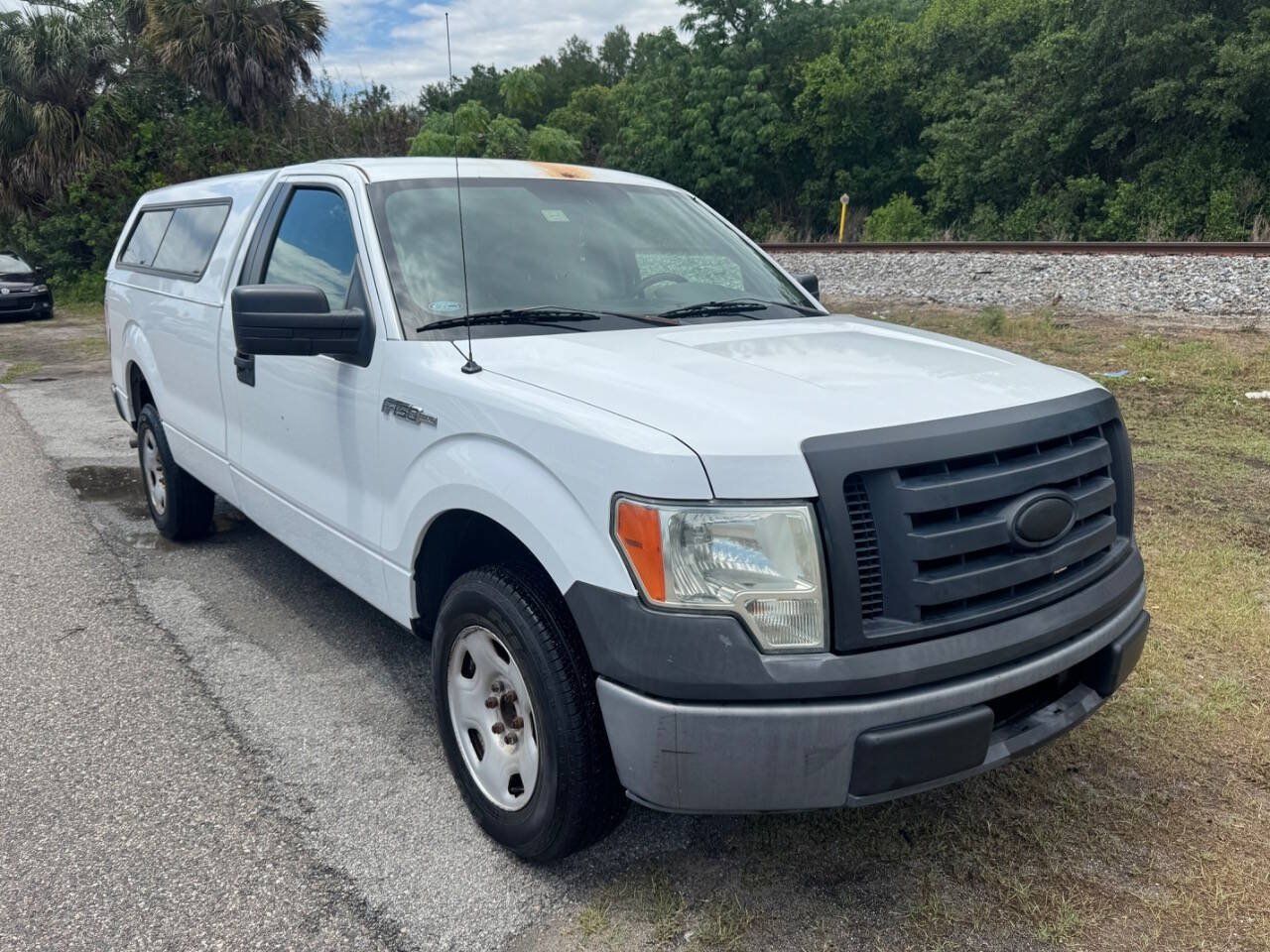 Used 2009 Ford F150 STX RWD image 2