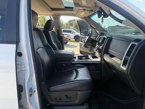 Used 2014 RAM 1500 Limited RWD image 18