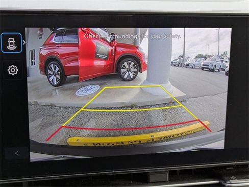 Used 2024 Hyundai Kona SEL image 22