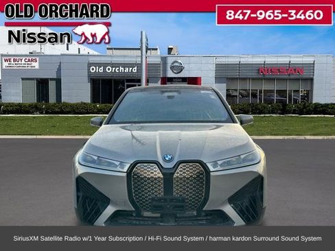 Used 2023 BMW iX xDrive50 w/ Ultimate Package 2 image 5