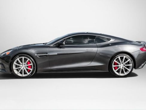 Used 2016 Aston Martin Vanquish Coupe RWD image 7