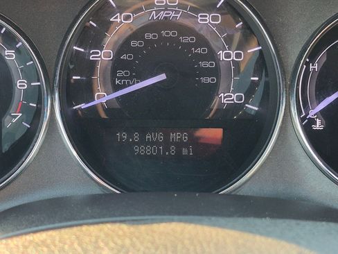 Used 2012 Lincoln MKZ FWD image 22
