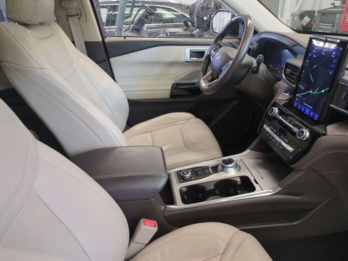 New 2026 Volkswagen Tiguan SE AWD/4WD image 38