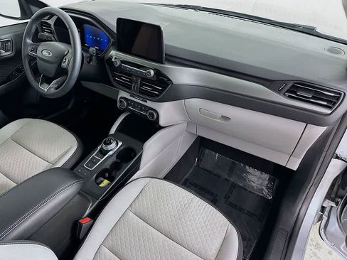 Certified 2024 Ford Escape Active image 31