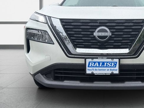 Used 2023 Nissan Rogue SV AWD/4WD image 9