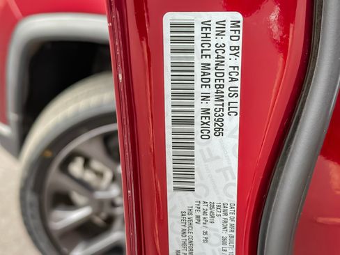 Used 2021 Jeep Compass 80th Special Edition w/ Sun and Sound Group image 41