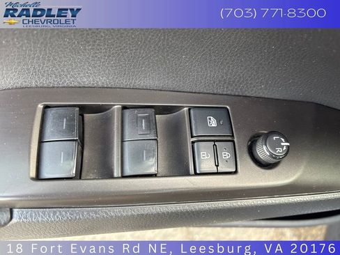 Used 2021 Toyota Camry LE image 13