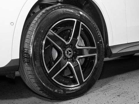 New 2026 Mercedes-Benz GLC 300 4MATIC image 27