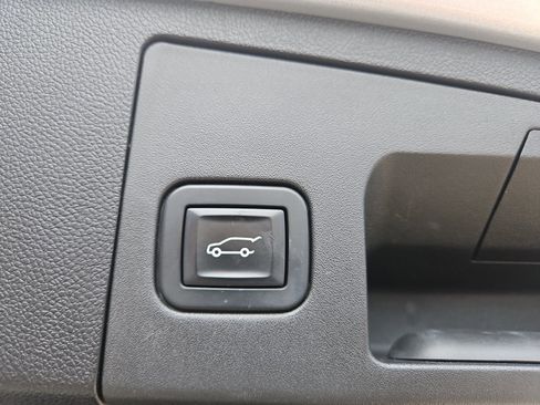 Used 2019 Cadillac XT4 Sport image 24