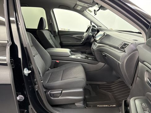 Certified 2024 Honda Ridgeline Sport image 29